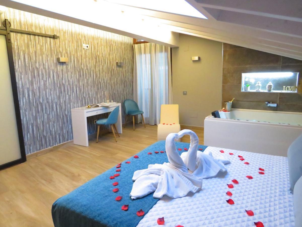 Miragredos Apartment Mombeltrán Екстериор снимка